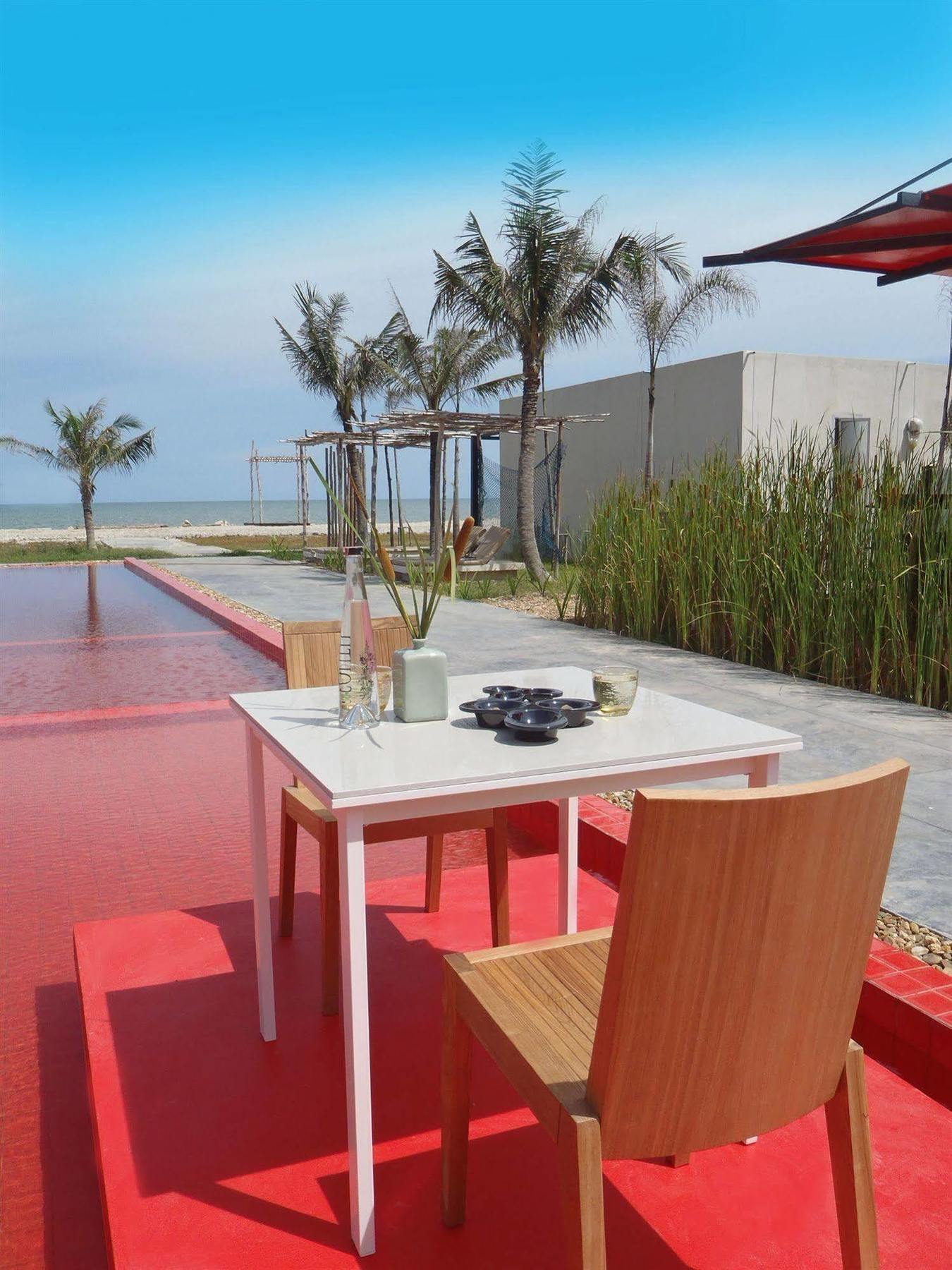 Red Z The Ocean Hotel Puk Tian Ngoại thất bức ảnh