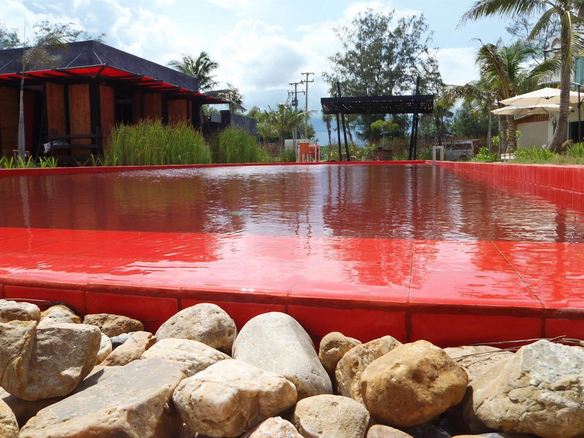 Red Z The Ocean Hotel Puk Tian Ngoại thất bức ảnh